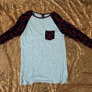 Long sleeve tee